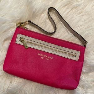 Mini pink Michael Kors purse